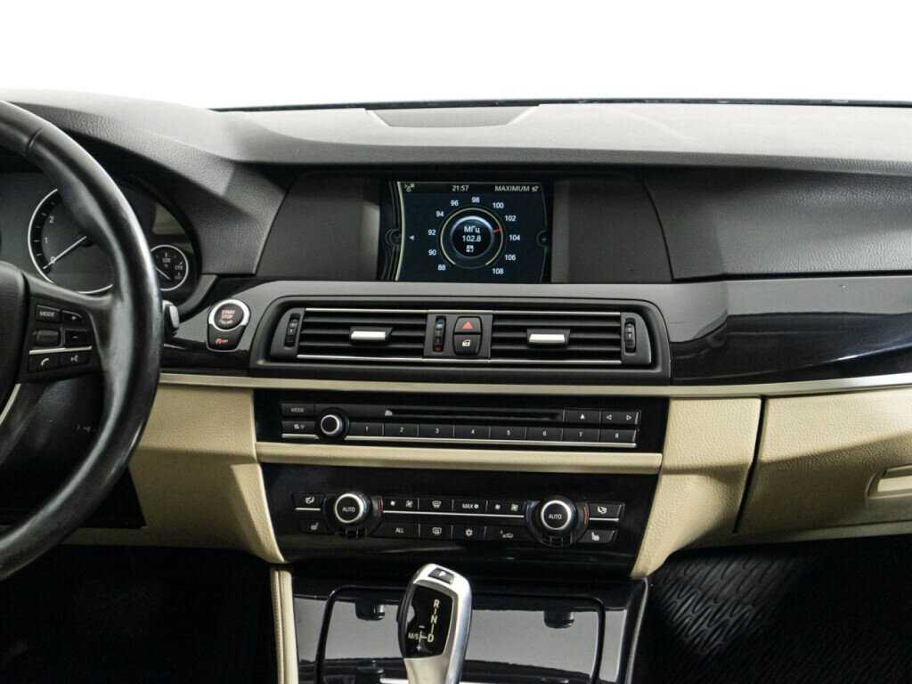 BMW 5 серии 2012 года с пробегом. Фото: #13