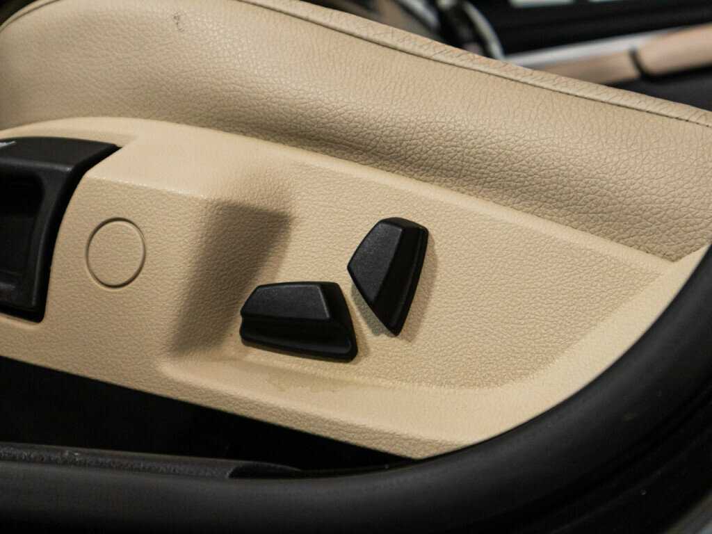 BMW 5 серии 2012 года с пробегом. Фото: #19