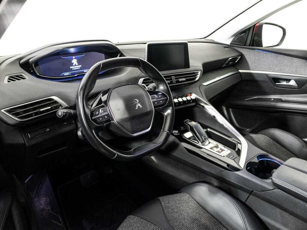 Peugeot 3008 2019 года с пробегом. Фото: #10