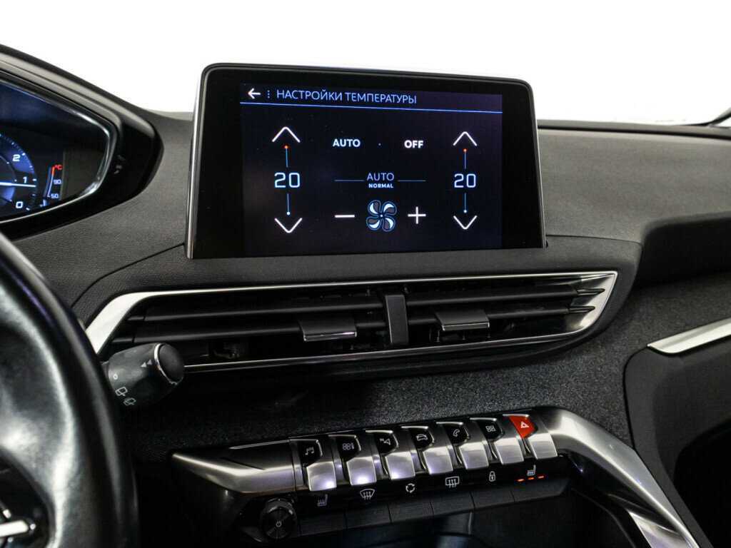 Peugeot 3008 2019 года с пробегом. Фото: #16