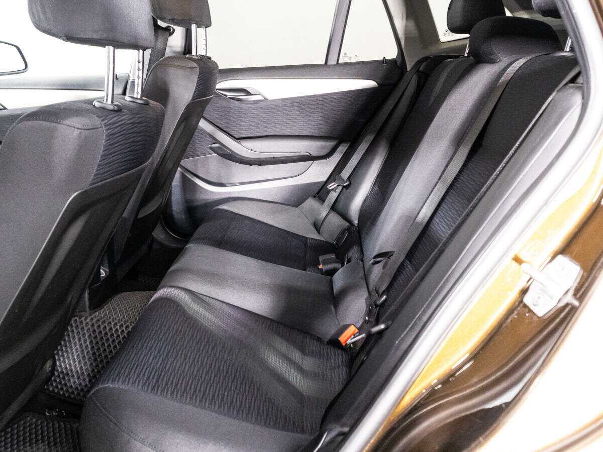 BMW X1 2014 года с пробегом. Фото: #9