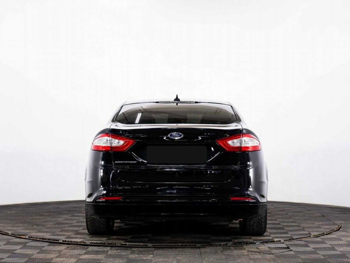 Б/У Форд Мондео 2017 года. Фото: #4