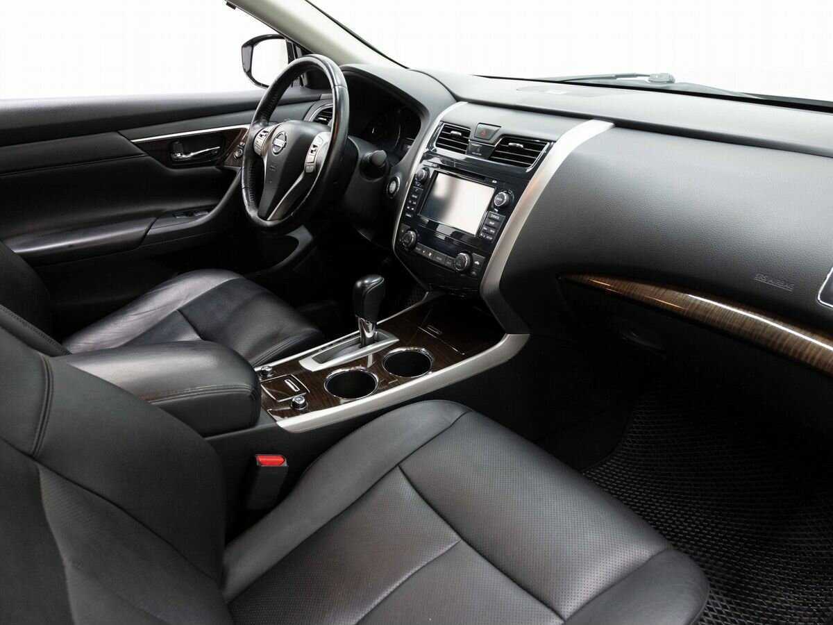 Б/У Ниссан Теана 2015 года. Фото: #12