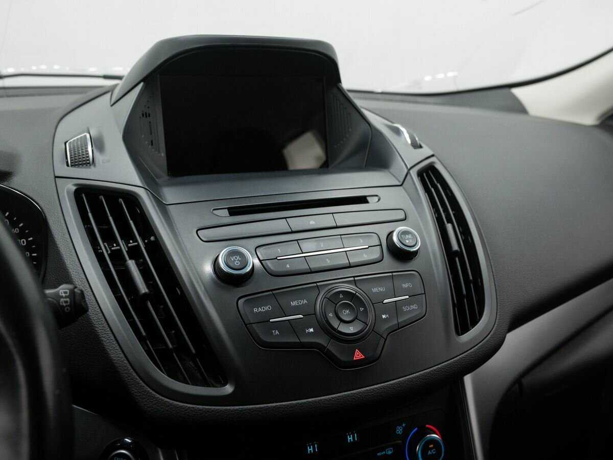 Б/У Форд Куга 2019 года. Фото: #19