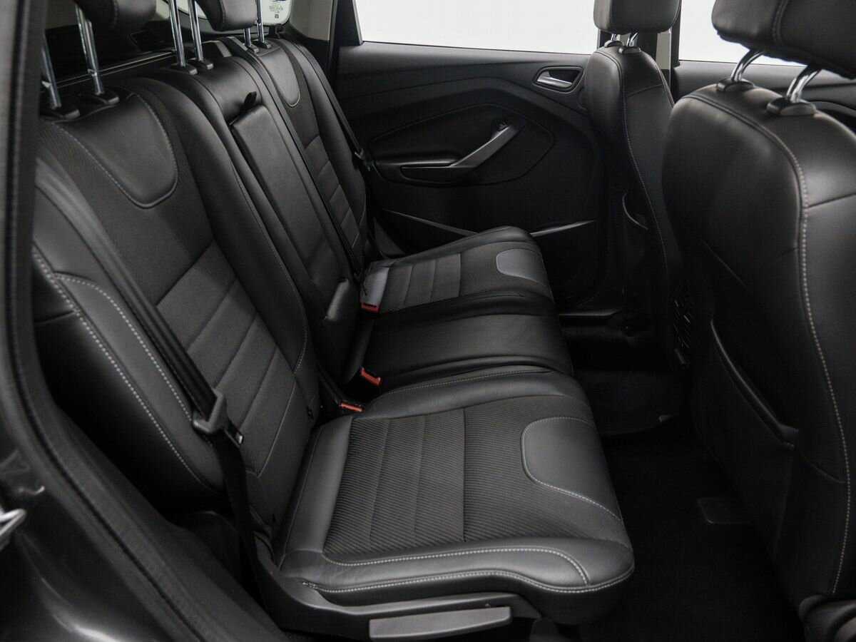 Б/У Форд Куга 2015 года. Фото: #7