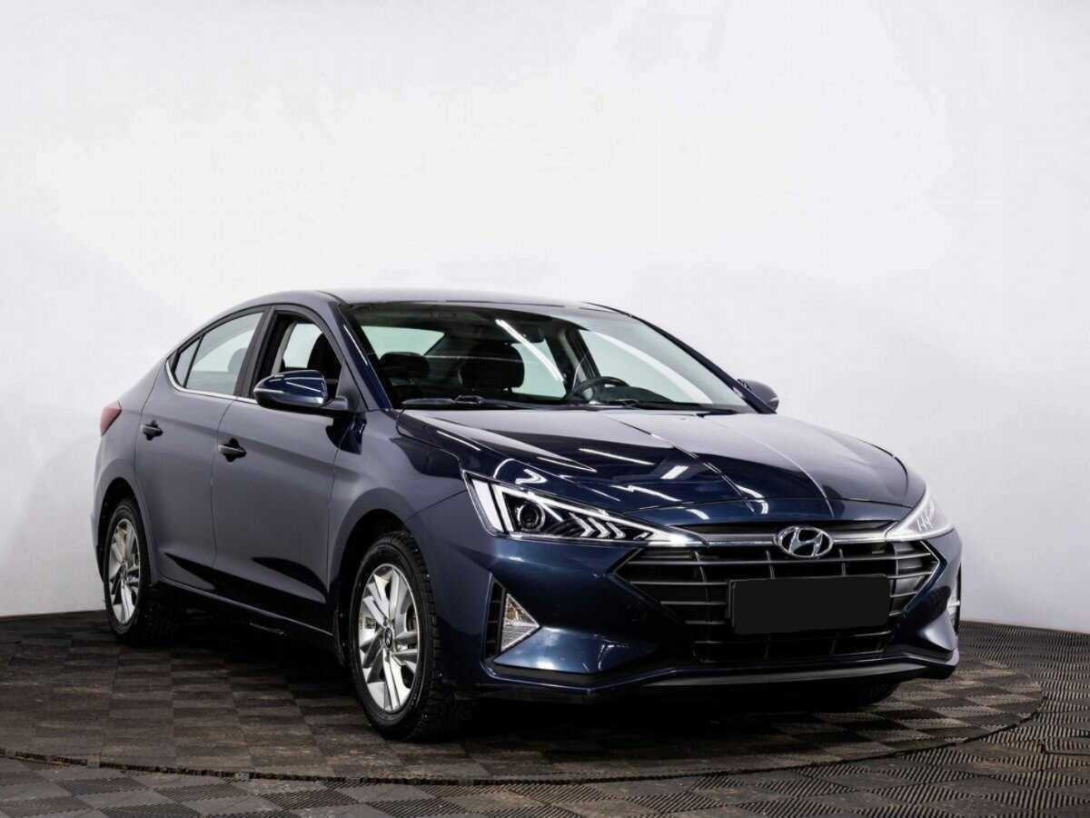 Hyundai Elantra 2020 года с пробегом. Фото: #2