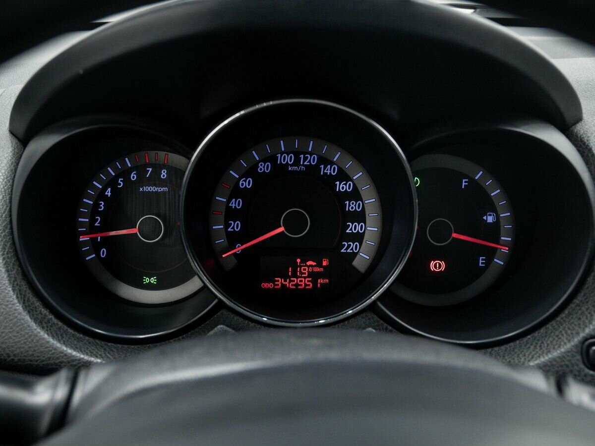 Б/У Киа Церато 2012 года. Фото: #18