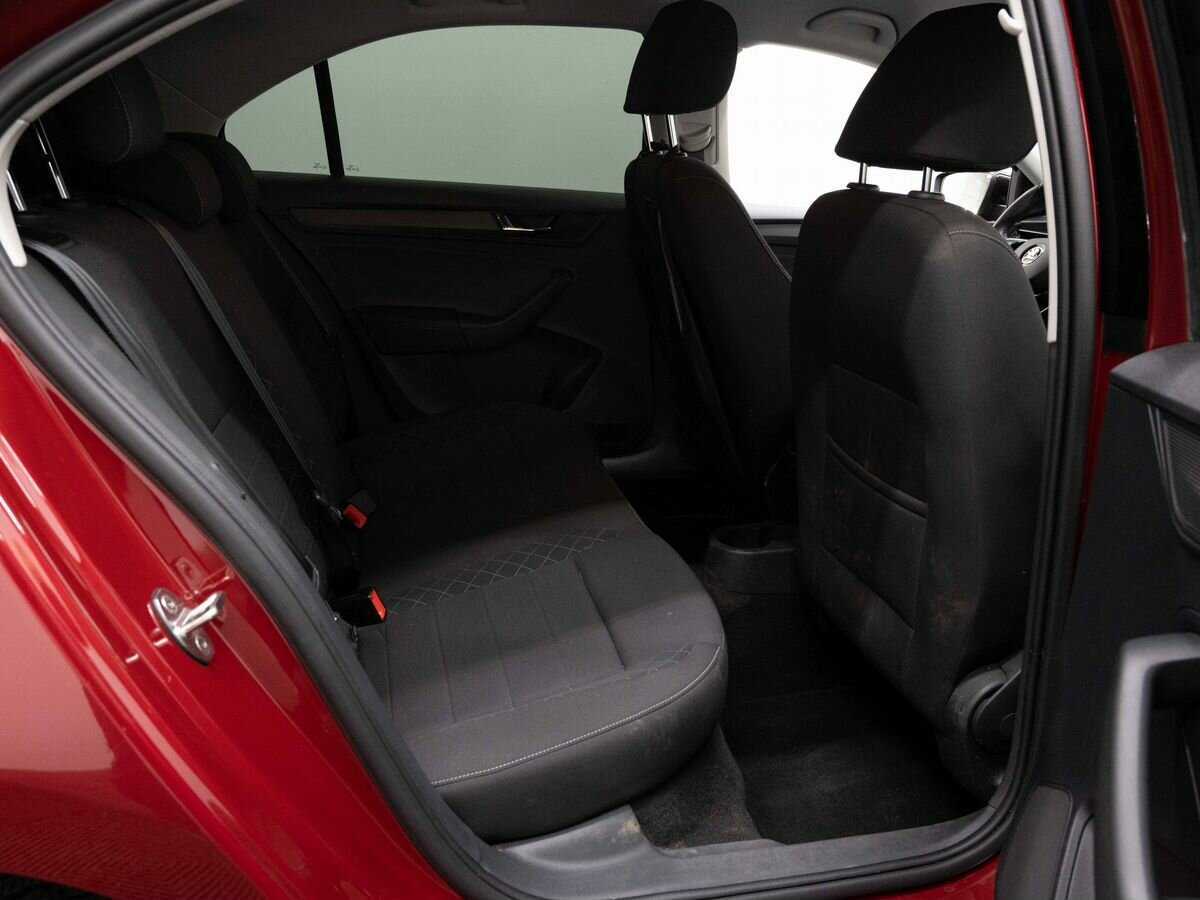 Б/У Шкода Рапид 2020 года. Фото: #9