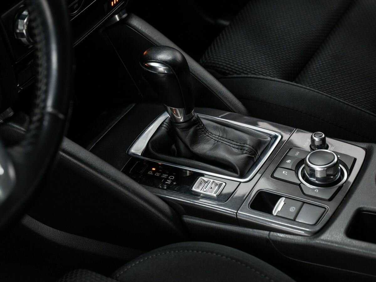 Б/У Мазда Ц-Икс-5 2015 года. Фото: #17