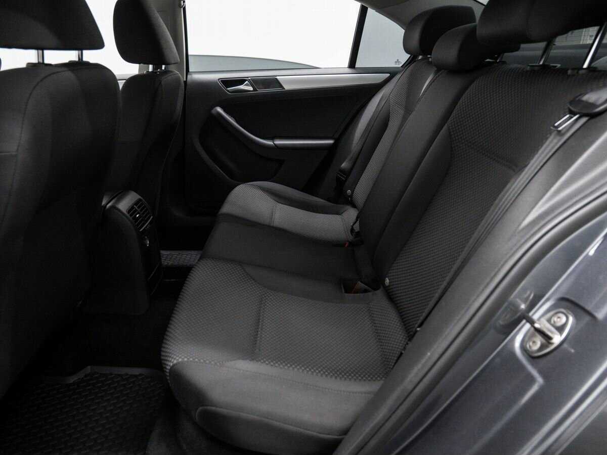 Б/У Фольксваген Джетта 2012 года. Фото: #12