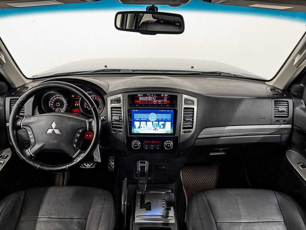 Mitsubishi Pajero 2014 года с пробегом. Фото: #13