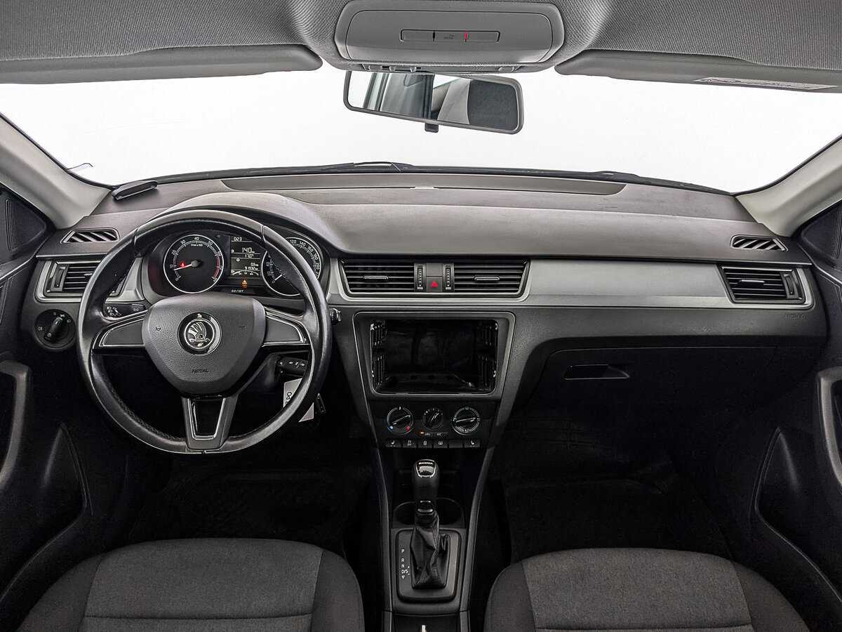 Б/У Шкода Рапид 2019 года. Фото: #11