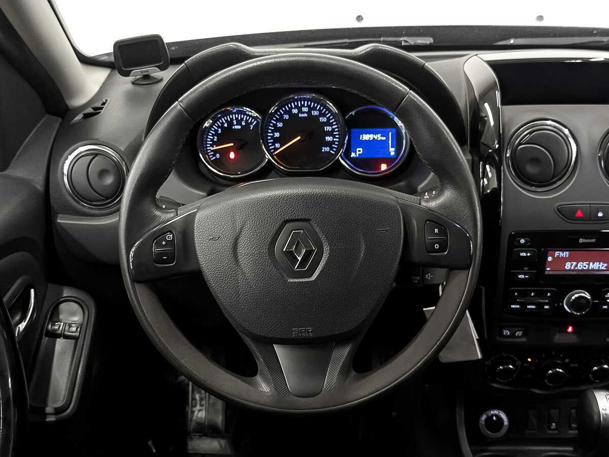 Б/У Рено Дастер 2018 года. Фото: #21