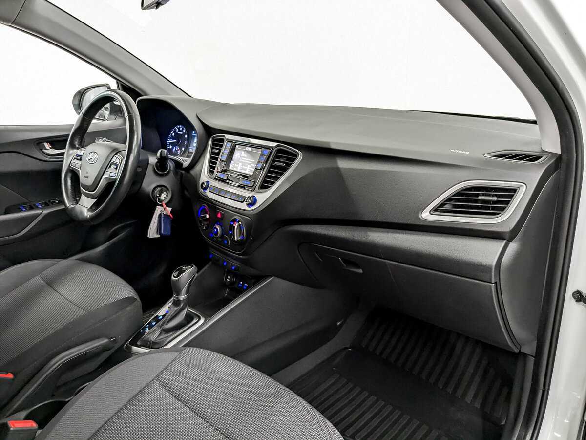 Б/У Хендай Солярис 2017 года. Фото: #10