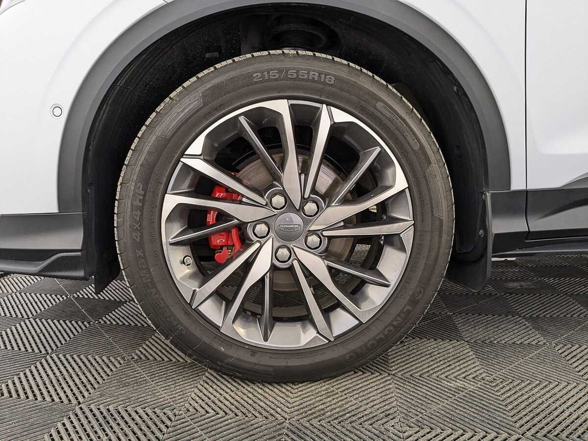 Geely Coolray 2023 года с пробегом. Фото: #11