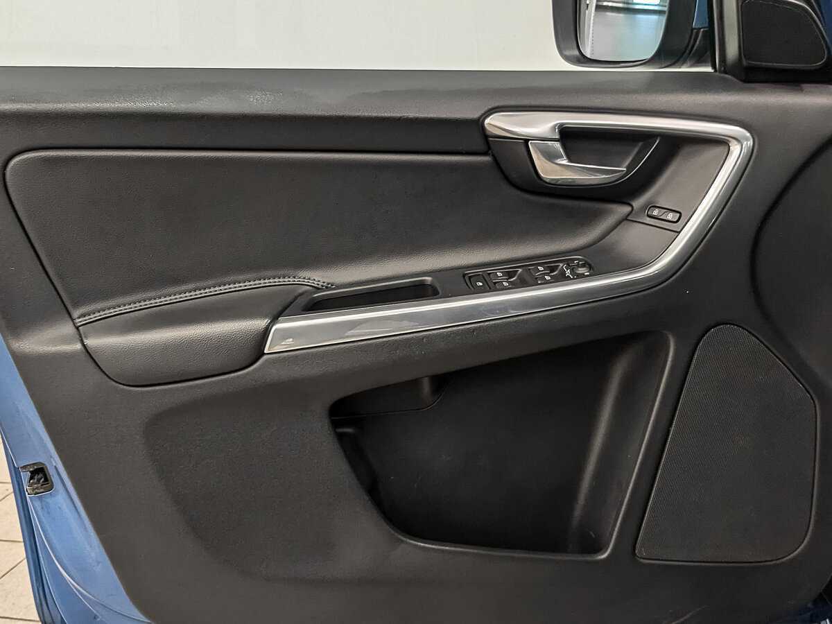 Volvo XC60 2015 года с пробегом. Фото: #18