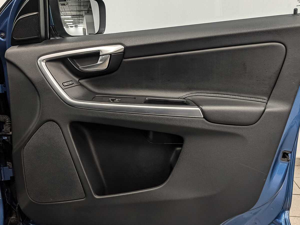 Volvo XC60 2015 года с пробегом. Фото: #24