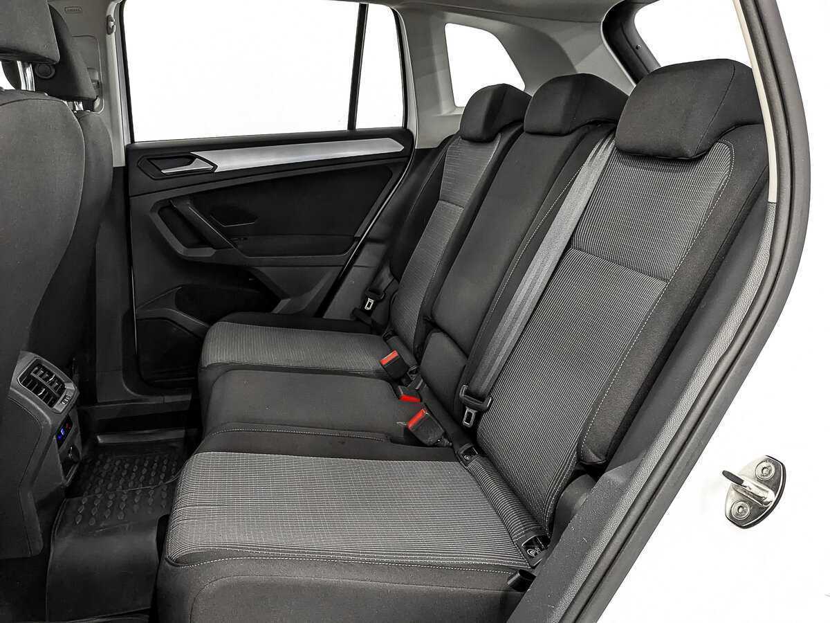 Volkswagen Tiguan 2021 года с пробегом. Фото: #17