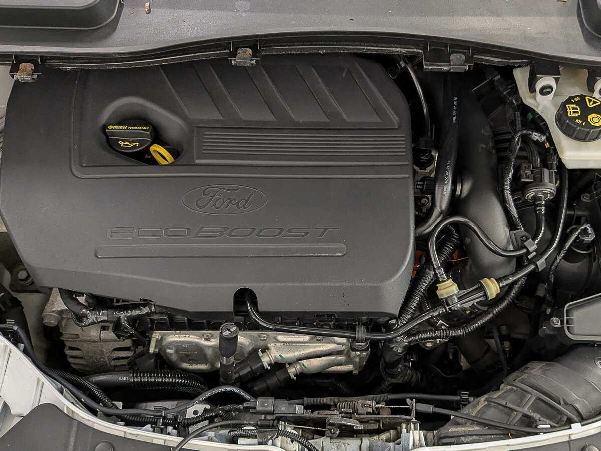 Б/У Форд Куга 2016 года. Фото: #8