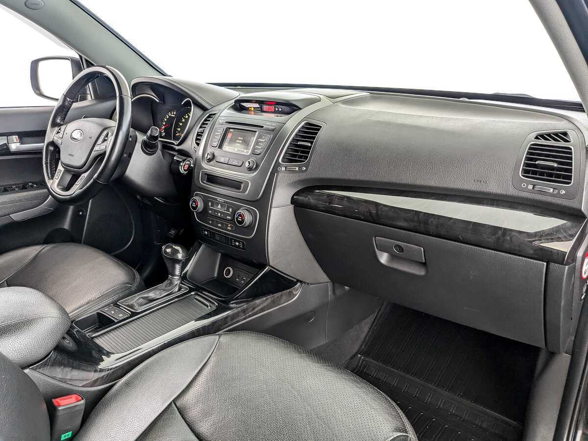 Kia Sorento 2017 года с пробегом. Фото: #10