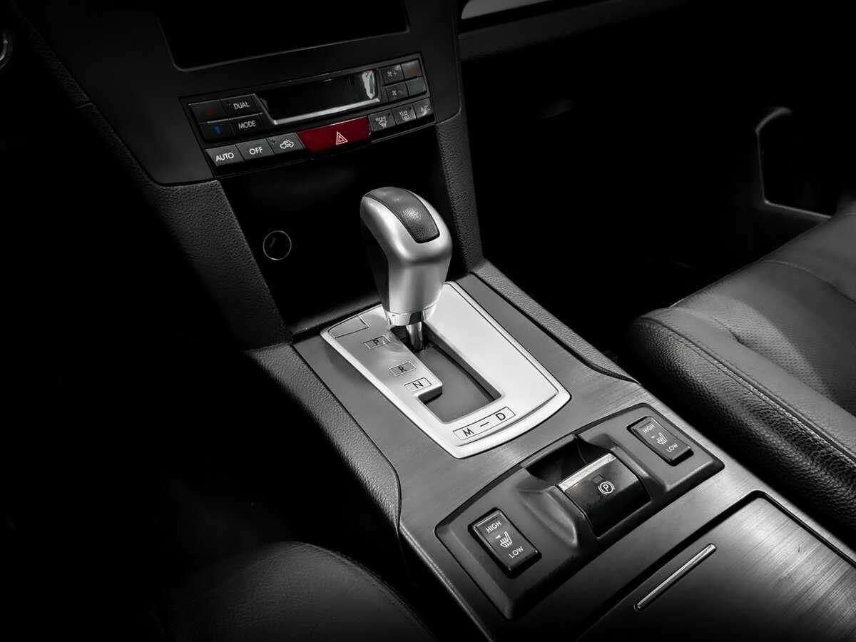 Б/У Субару Аутбэк 2013 года. Фото: #22