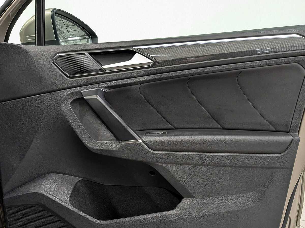Volkswagen Tiguan 2018 года с пробегом. Фото: #23