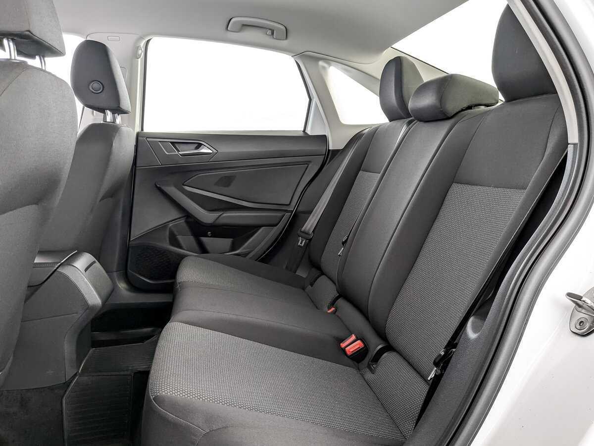 Volkswagen Jetta 2020 года с пробегом. Фото: #11