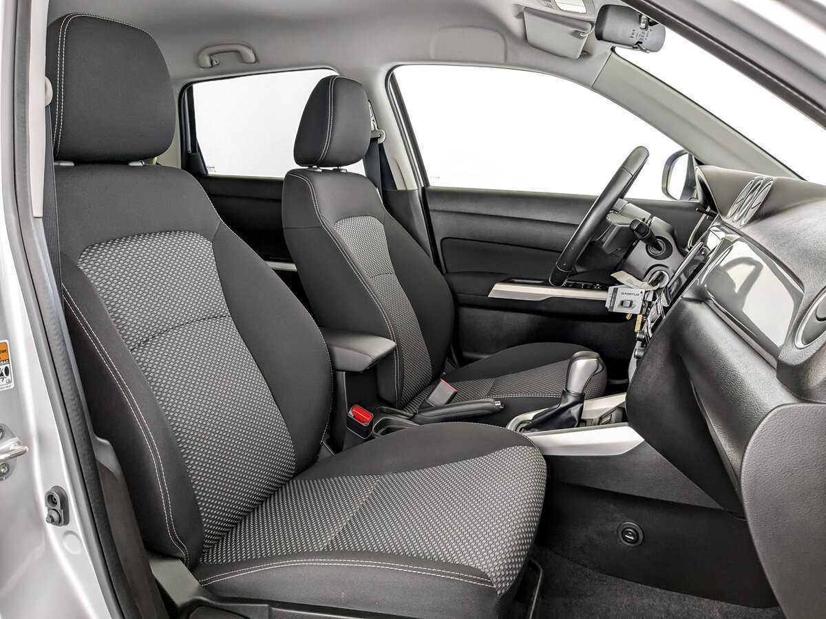 Б/У Сузуки Витара 2016 года. Фото: #17