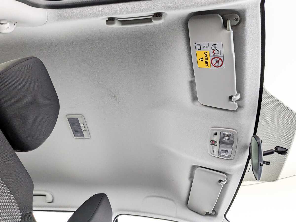 Suzuki Vitara 2021 года с пробегом. Фото: #21