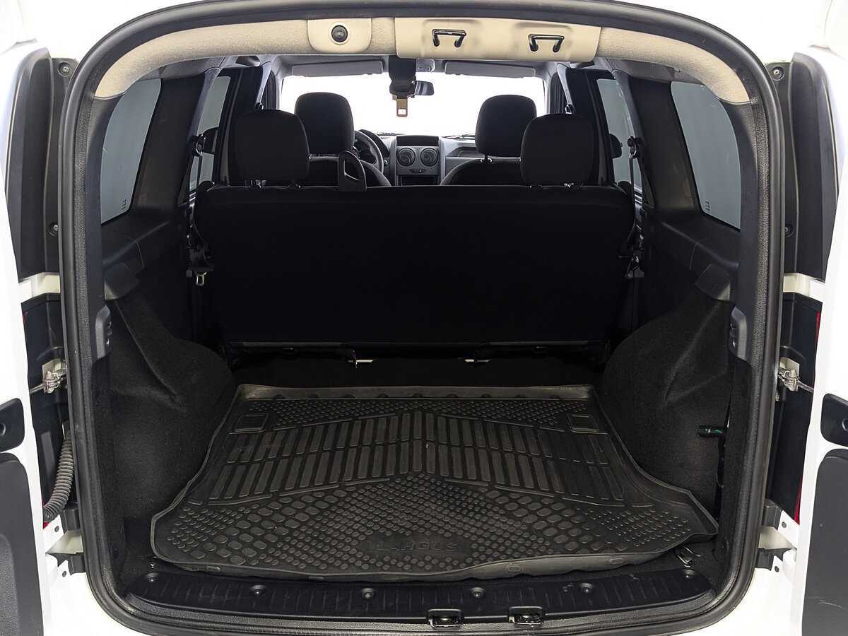 Б/У Лада (ВАЗ) Ларгус 2021 года. Фото: #9