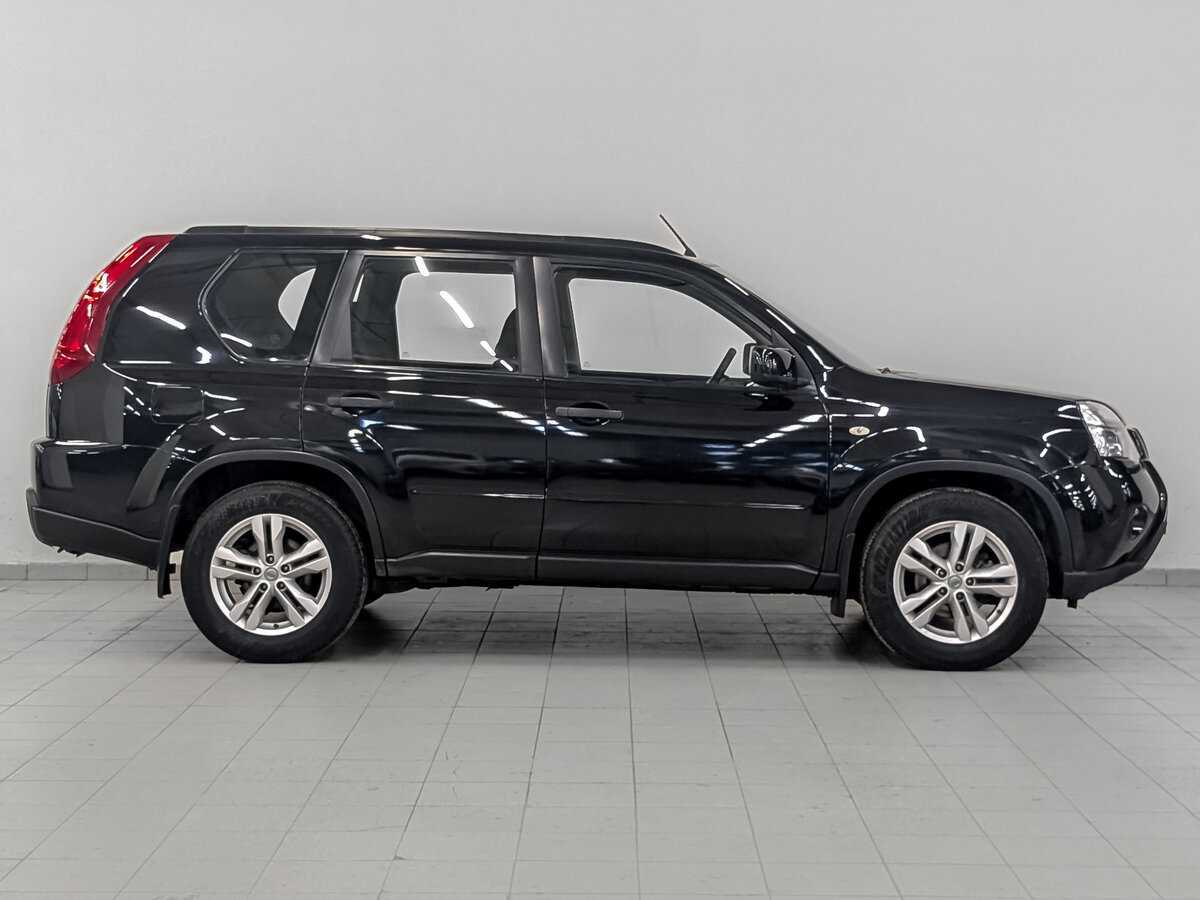 Б/У Ниссан Икс-Трейл 2014 года. Фото: #3