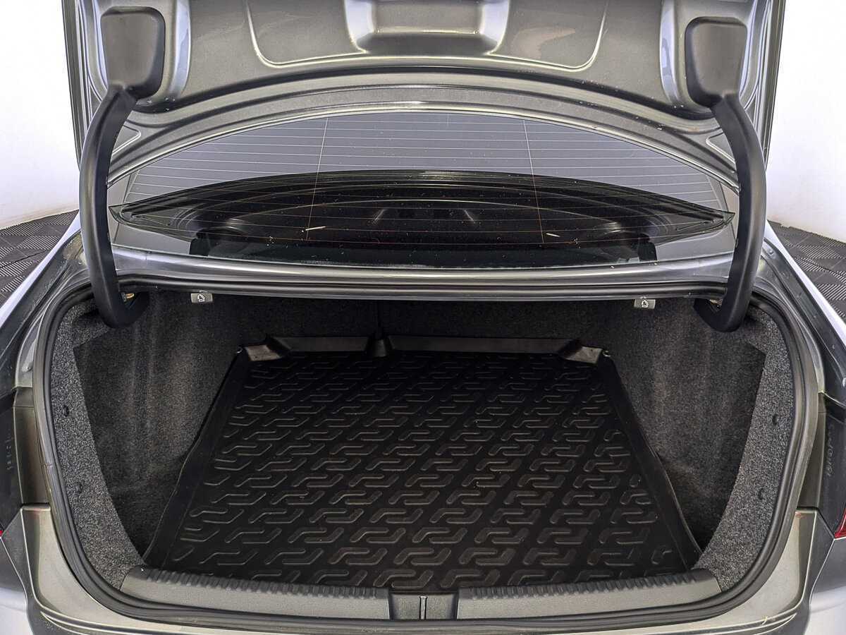 Б/У Фольксваген Джетта 2016 года. Фото: #9