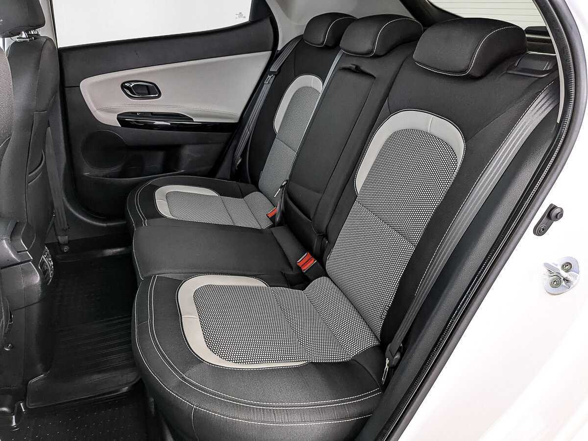 Б/У Киа Сид 2017 года. Фото: #17