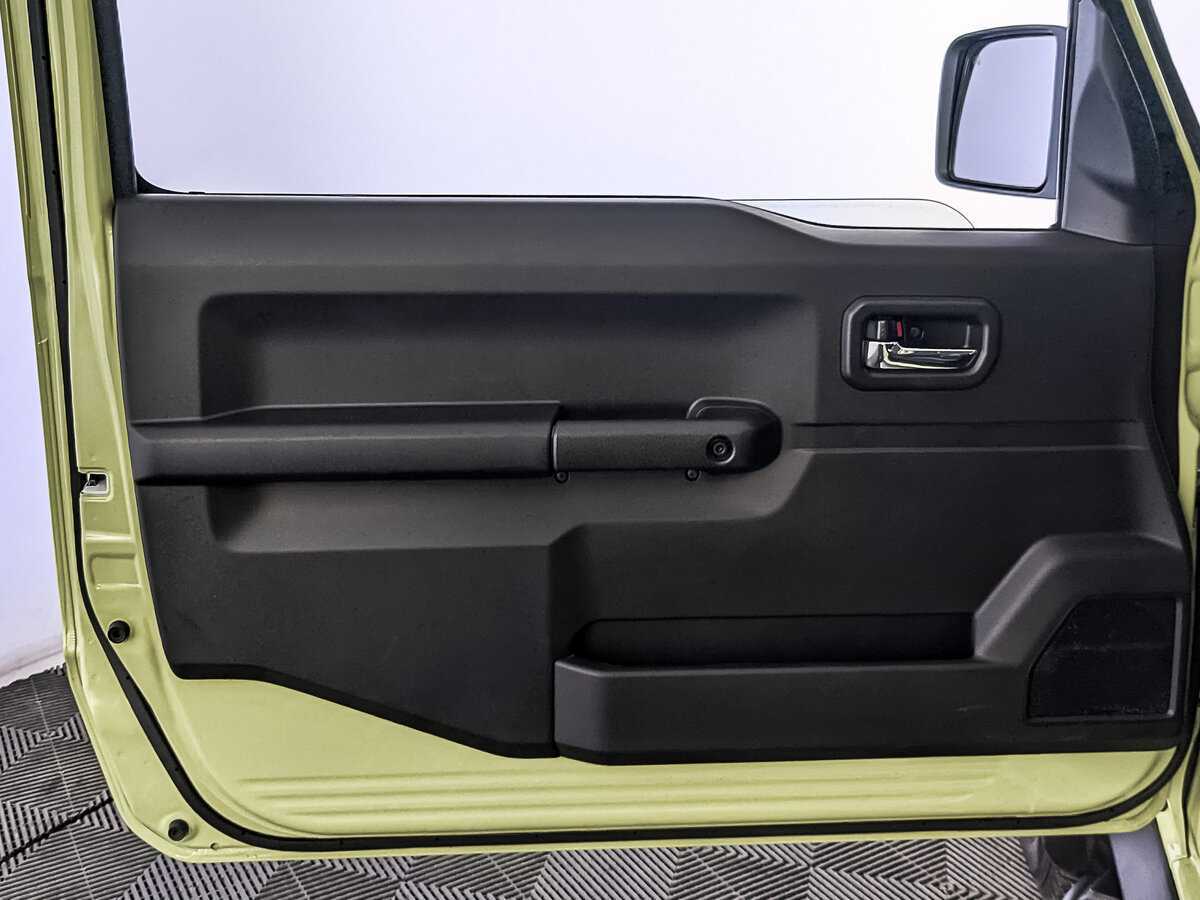 Suzuki Jimny 2021 года с пробегом. Фото: #18