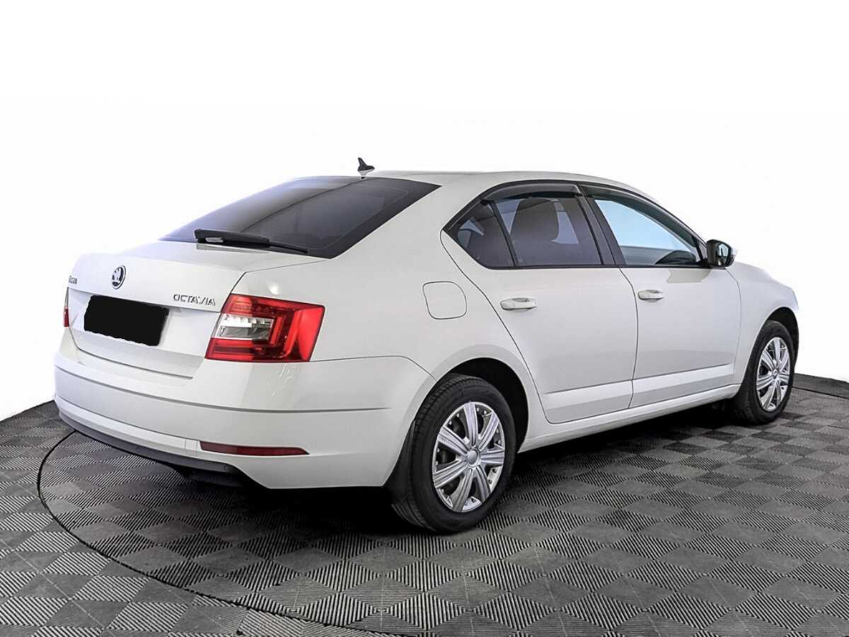 Skoda Octavia 2020 года с пробегом. Фото: #4