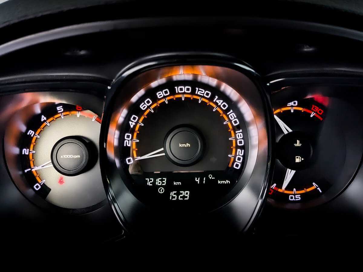 Б/У Лада (ВАЗ) Веста 2019 года. Фото: #12