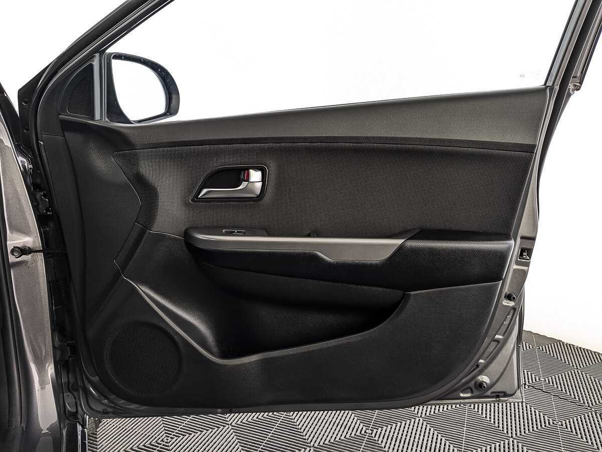 Б/У Киа Рио 2016 года. Фото: #22