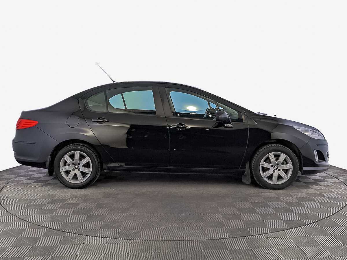 Б/У Пежо 408 2016 года. Фото: #3