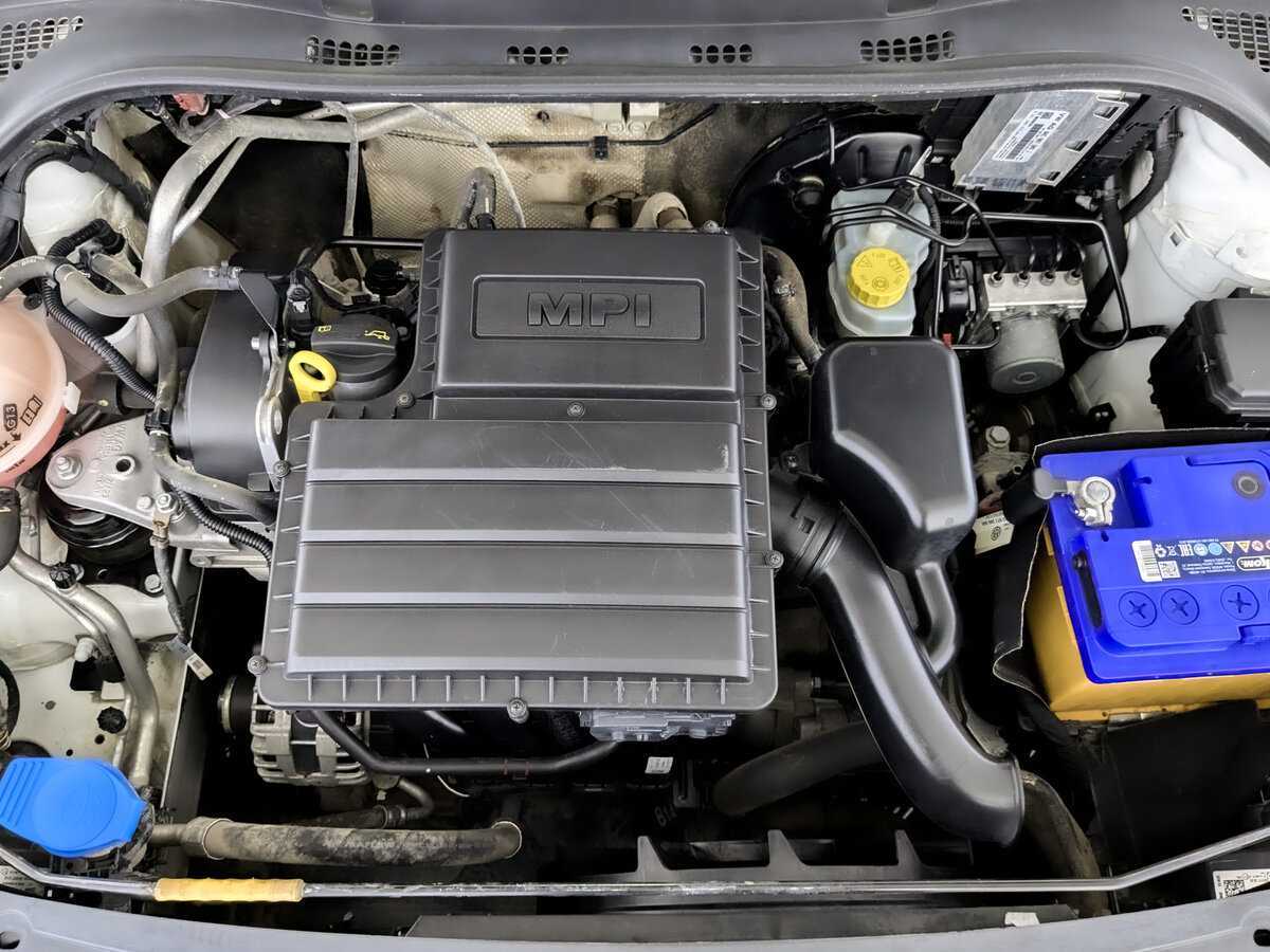 Б/У Шкода Рапид 2017 года. Фото: #8