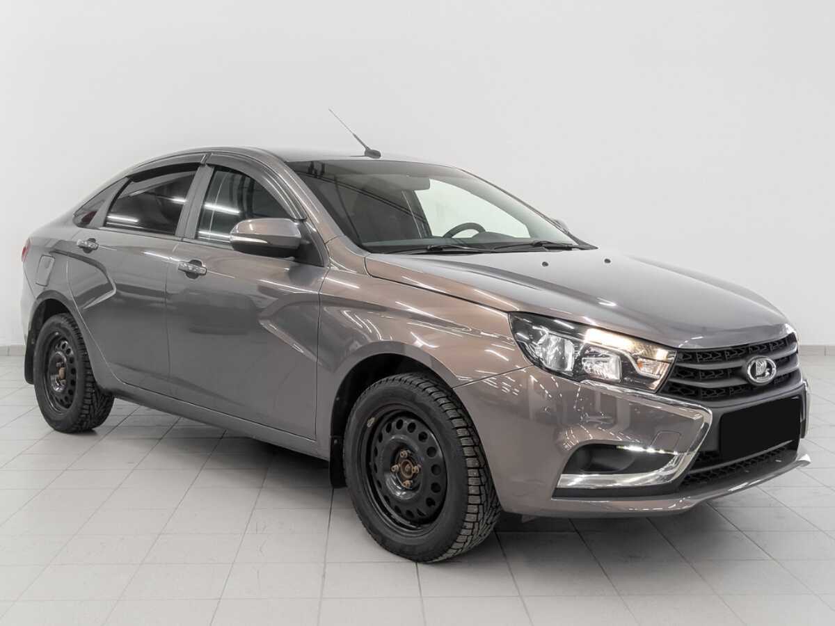 Б/У Лада (ВАЗ) Веста 2017 года. Фото: #2