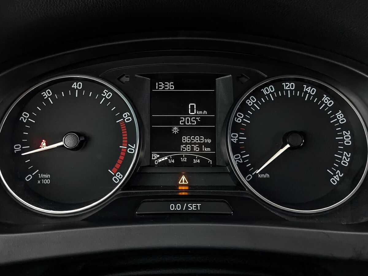 Б/У Шкода Рапид 2017 года. Фото: #14