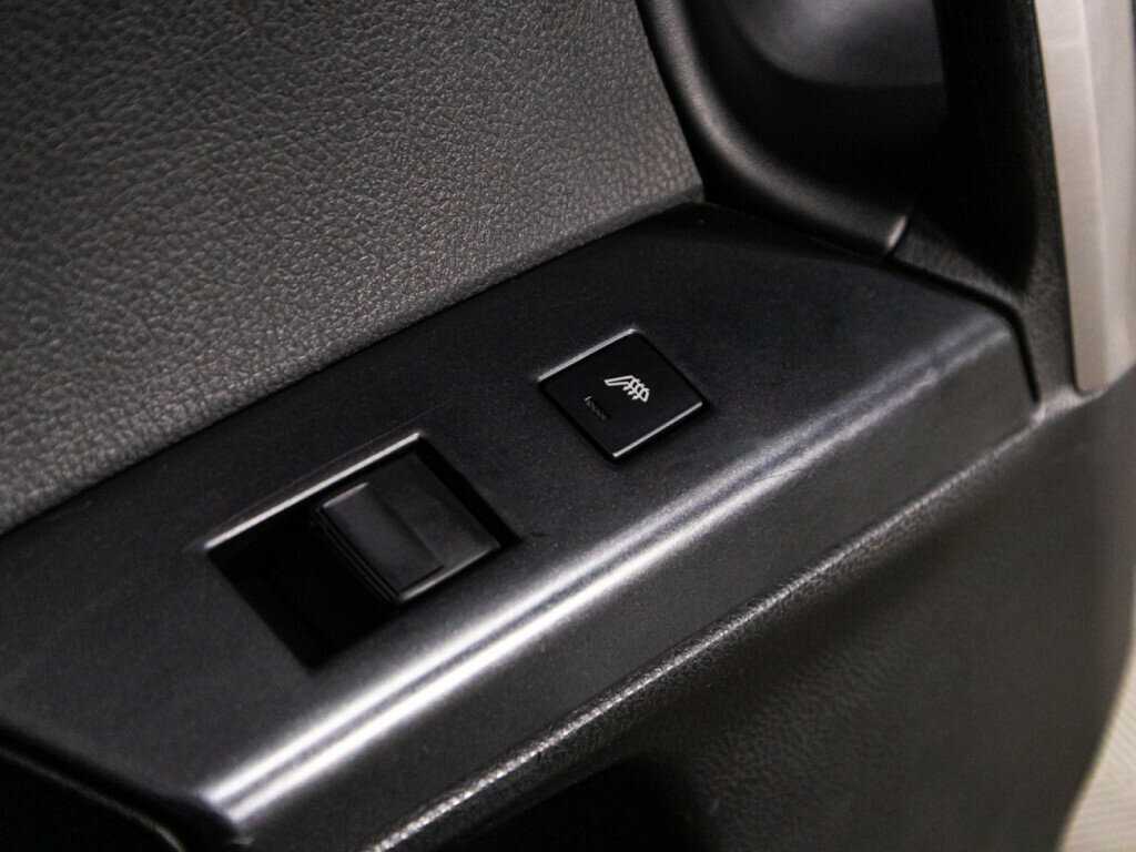 Toyota RAV4 2016 года с пробегом. Фото: #24