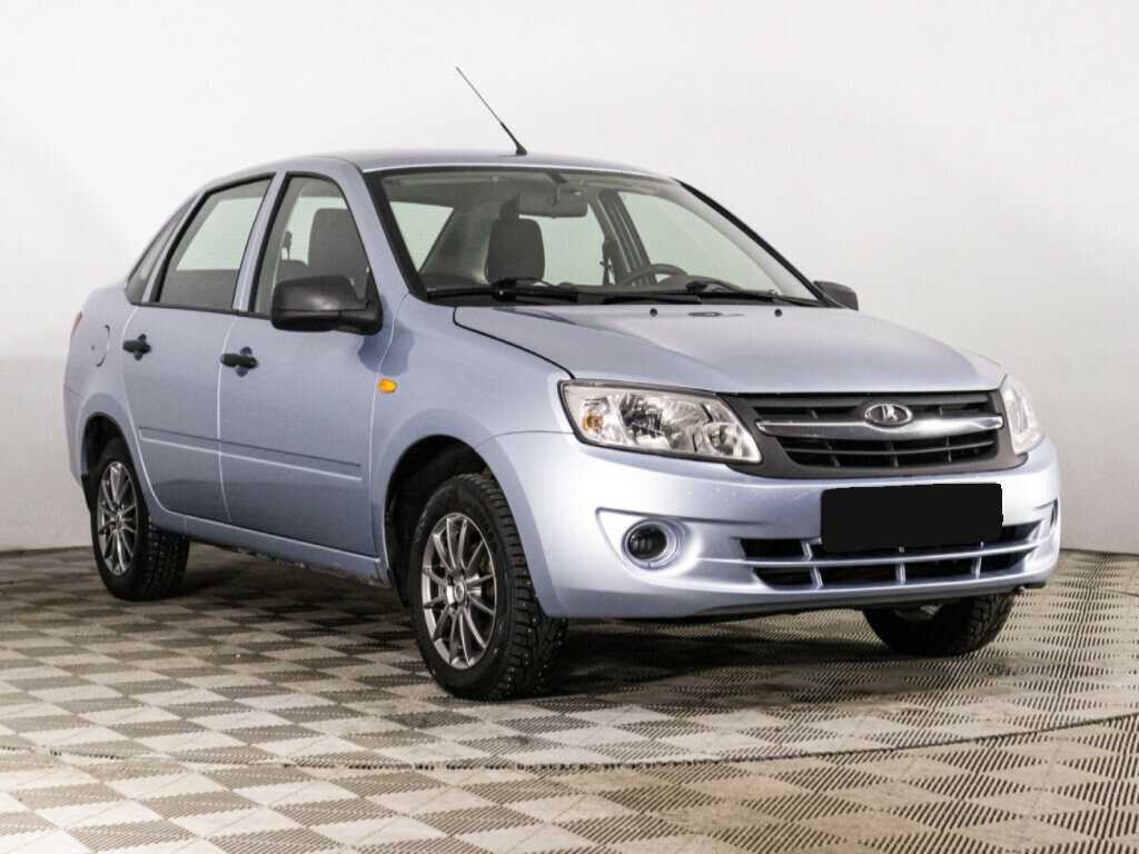 Б/У Лада (ВАЗ) Гранта 2013 года. Фото: #2