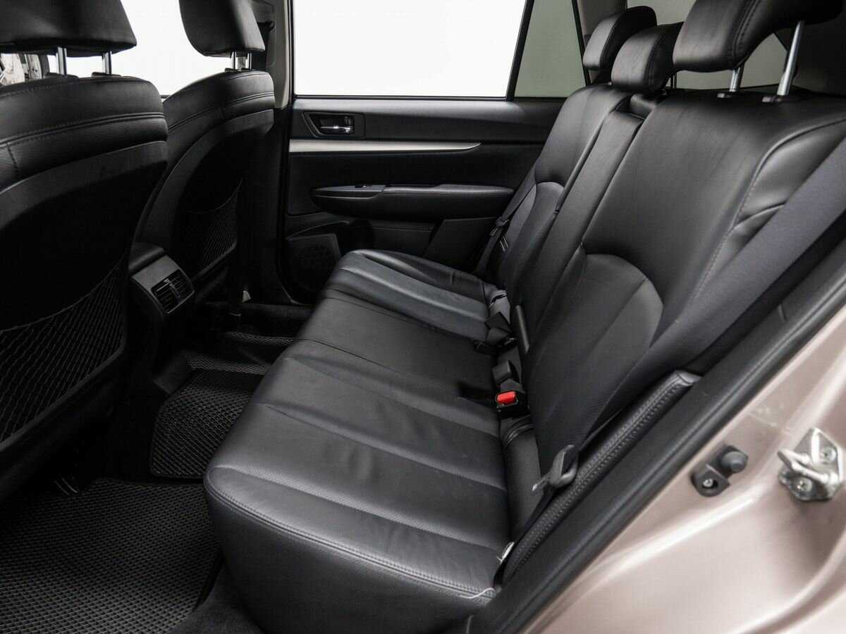 Б/У Субару Аутбэк 2012 года. Фото: #12