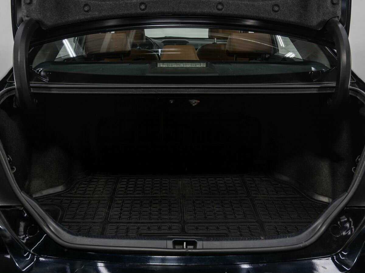 Toyota Camry 2017 года с пробегом. Фото: #21