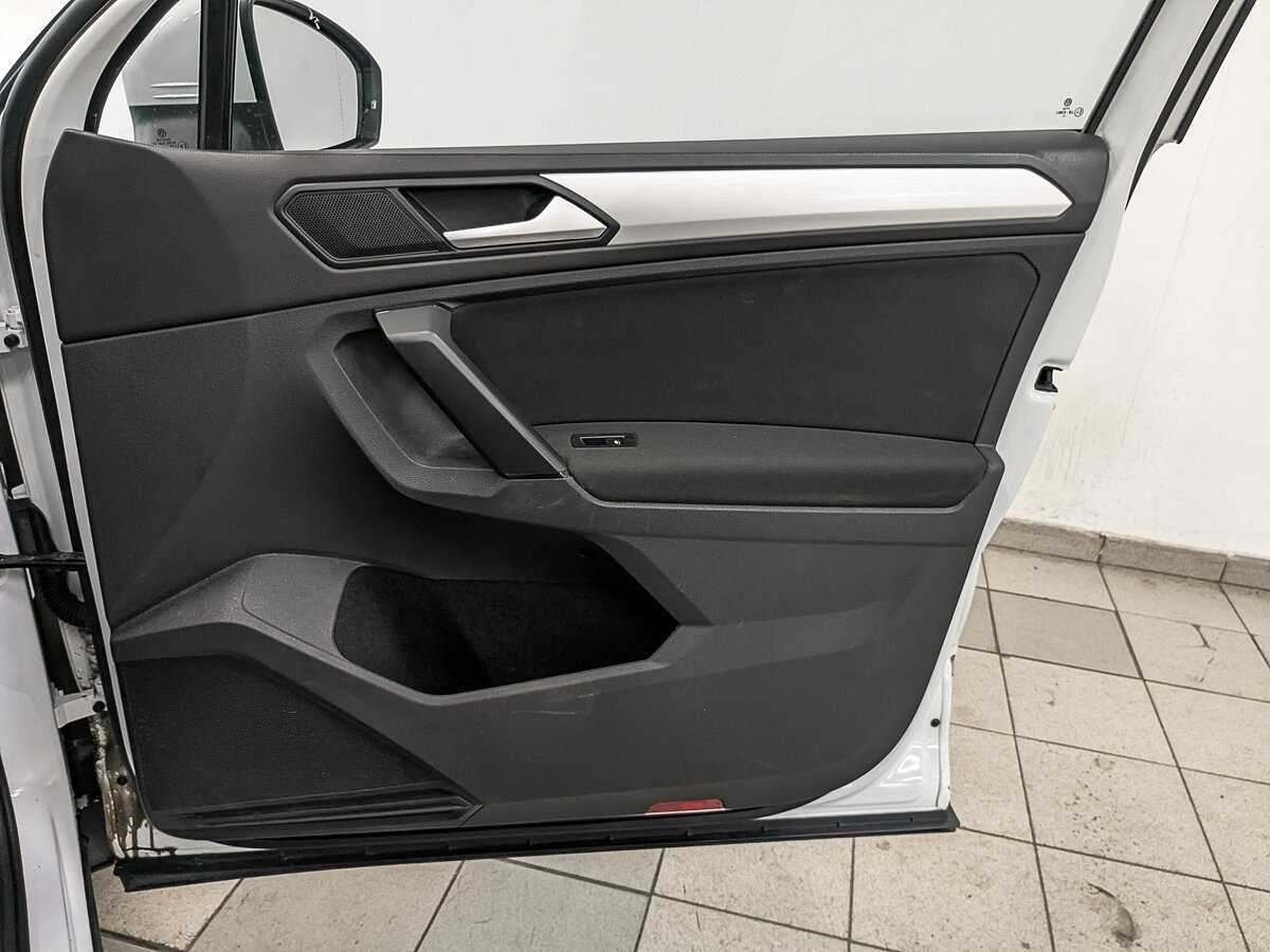 Volkswagen Tiguan 2021 года с пробегом. Фото: #22