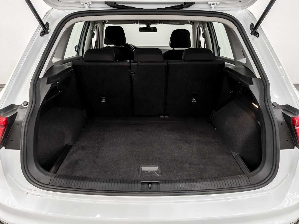 Volkswagen Tiguan 2021 года с пробегом. Фото: #9