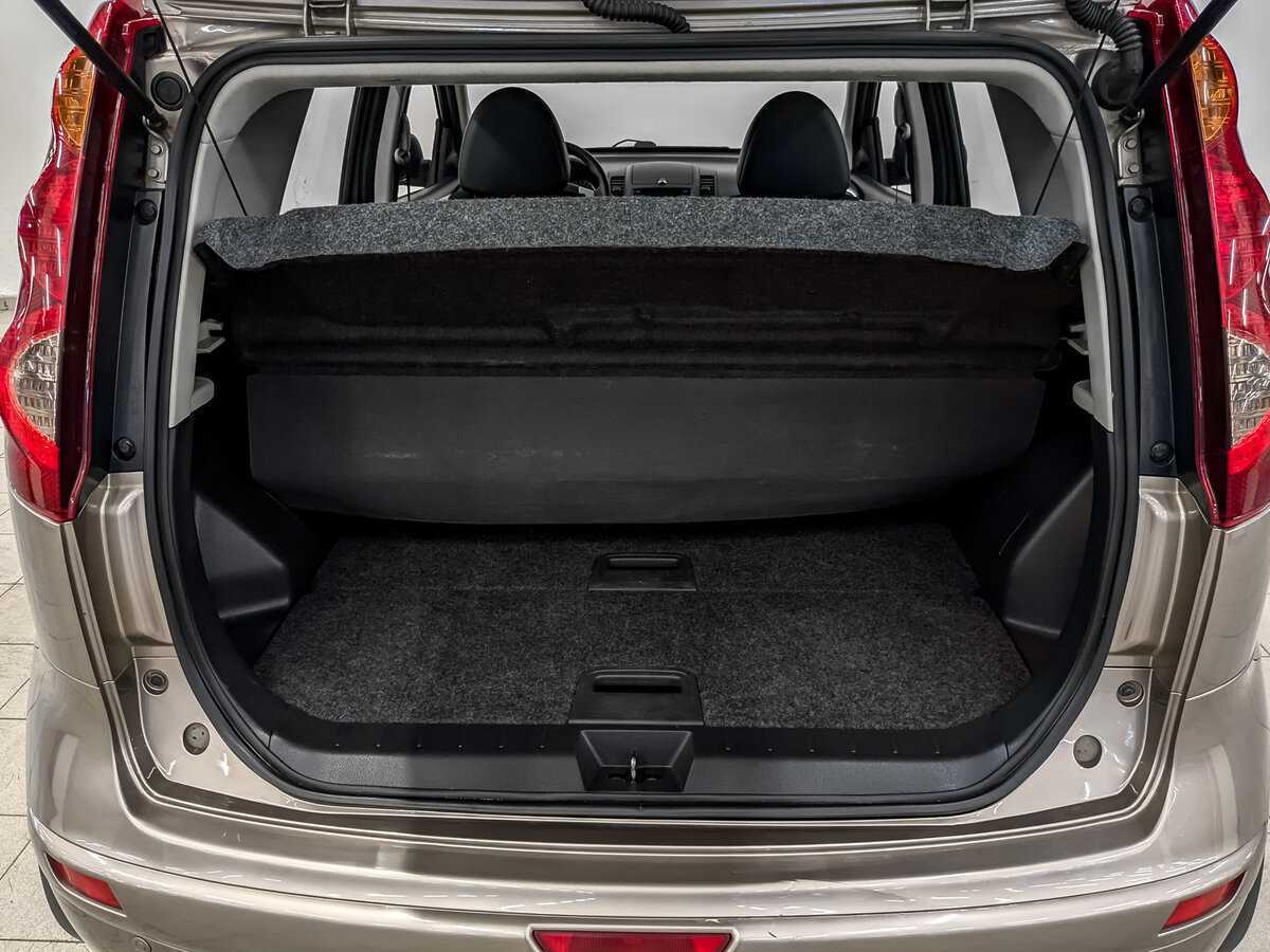 Б/У Ниссан Ноут 2013 года. Фото: #9