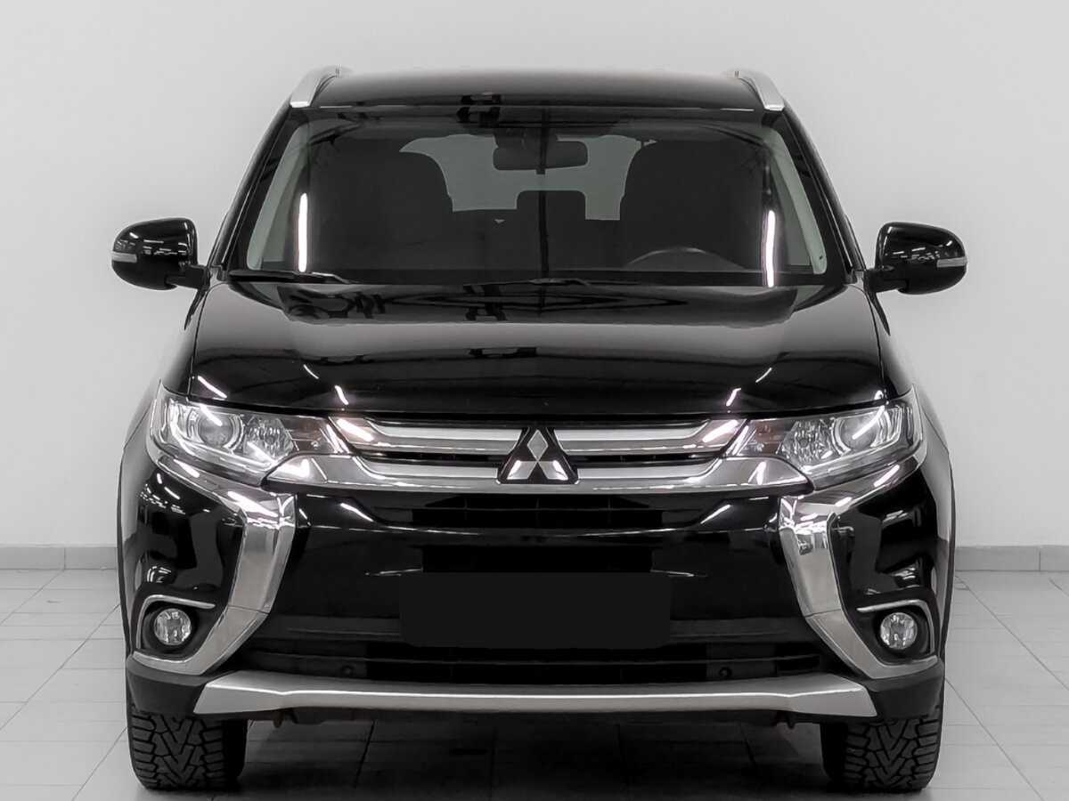 Mitsubishi Outlander 2018 года с пробегом. Фото: #1