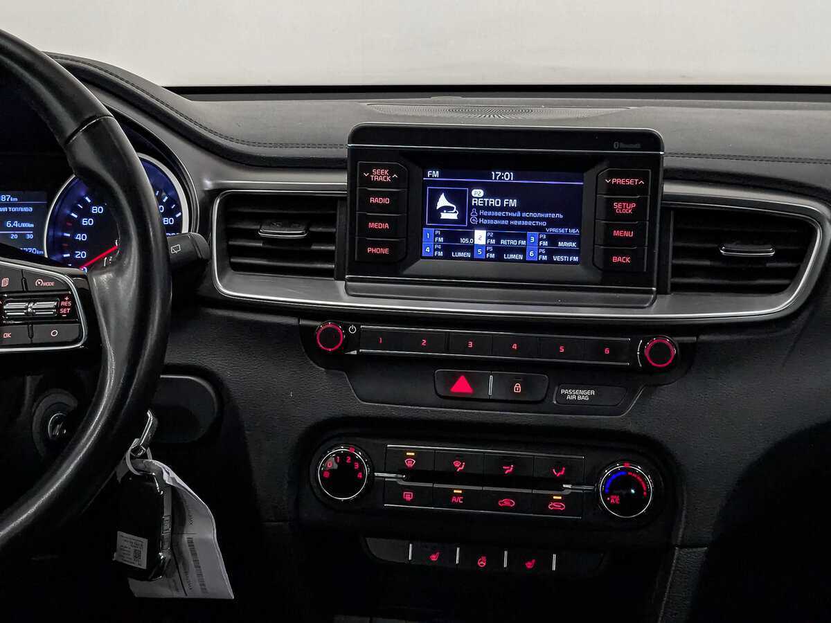 Б/У Киа Сид 2018 года. Фото: #14